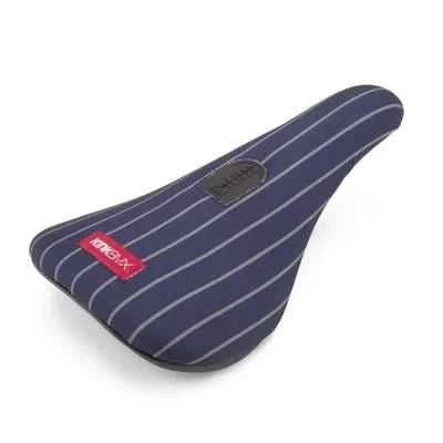 BMX Kink PINSTRIPE Saddle | RideHub
