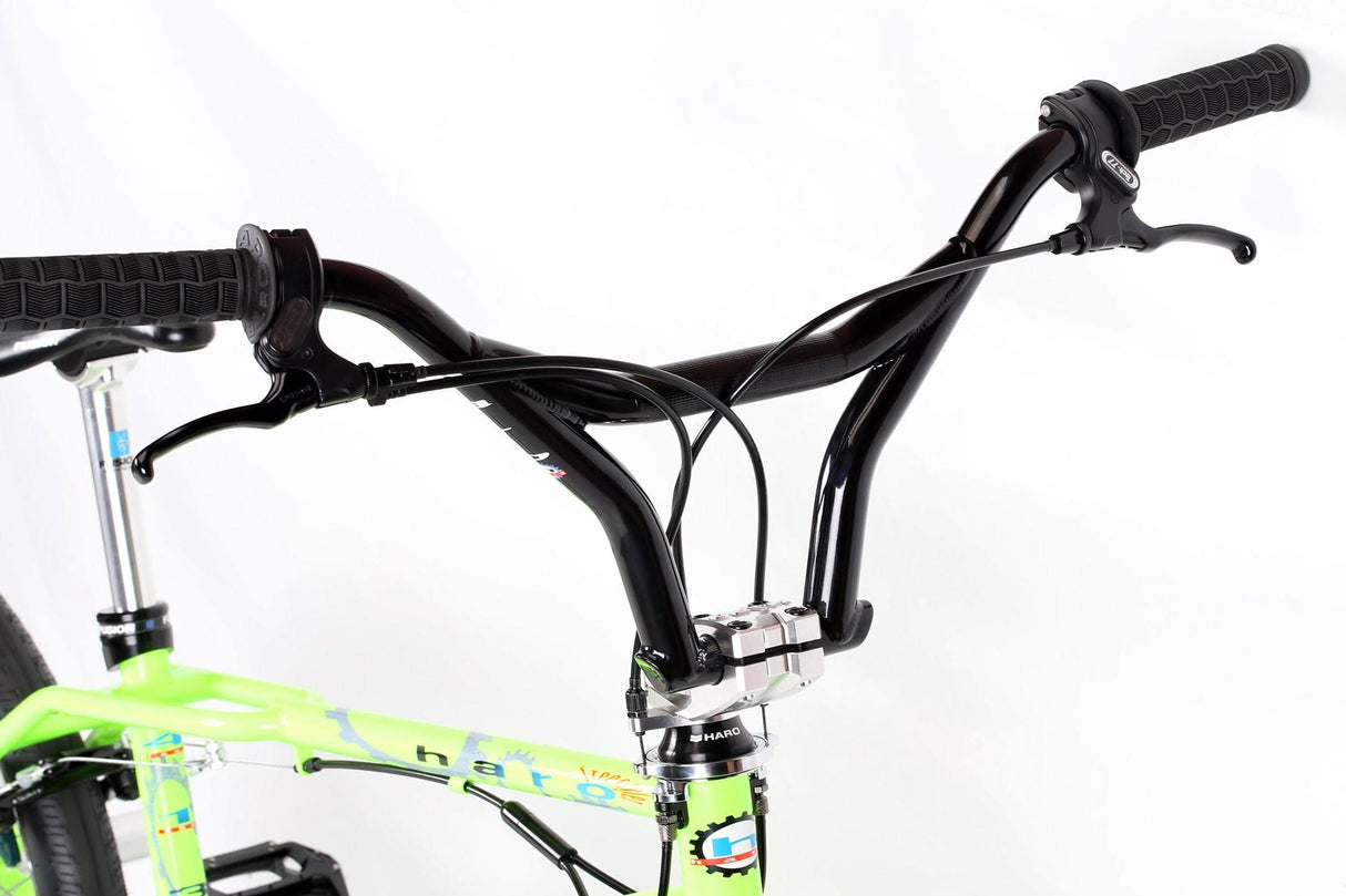LINEAGE SPORT BASHGUARD 26"