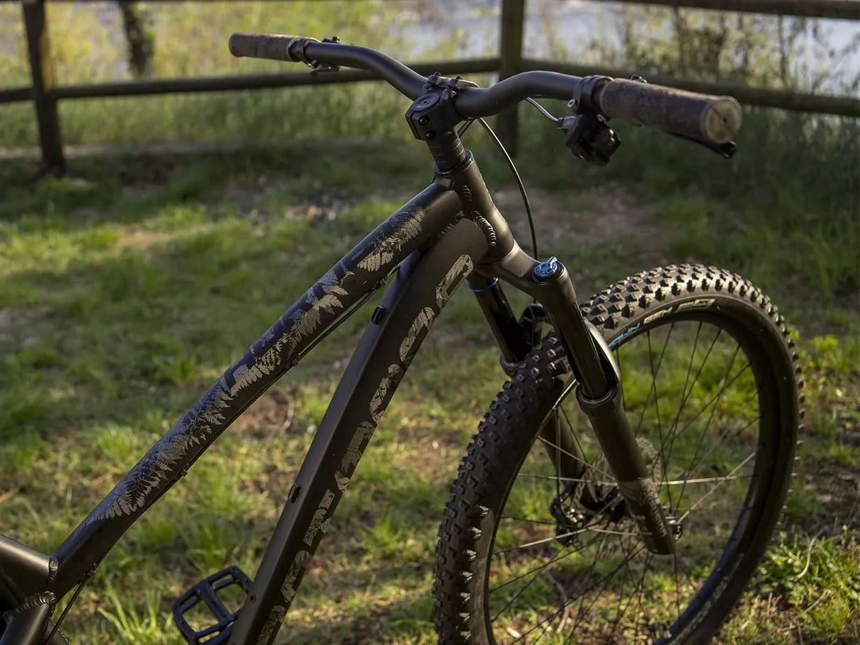 Dartmoor Hornet 29"/27.5" MTB Bike Black/Matte Graphite | RideHub