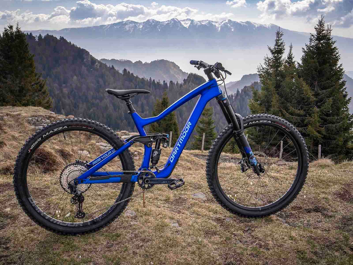 Enduro Dartmoor Thunderbird CF Pro | RideHub