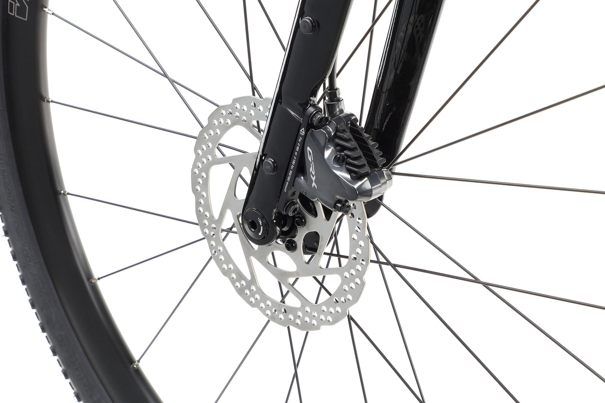 Haro Buzzard Carbon 3 – a gravel bike with a carbon frame and a Shimano GRX groupset