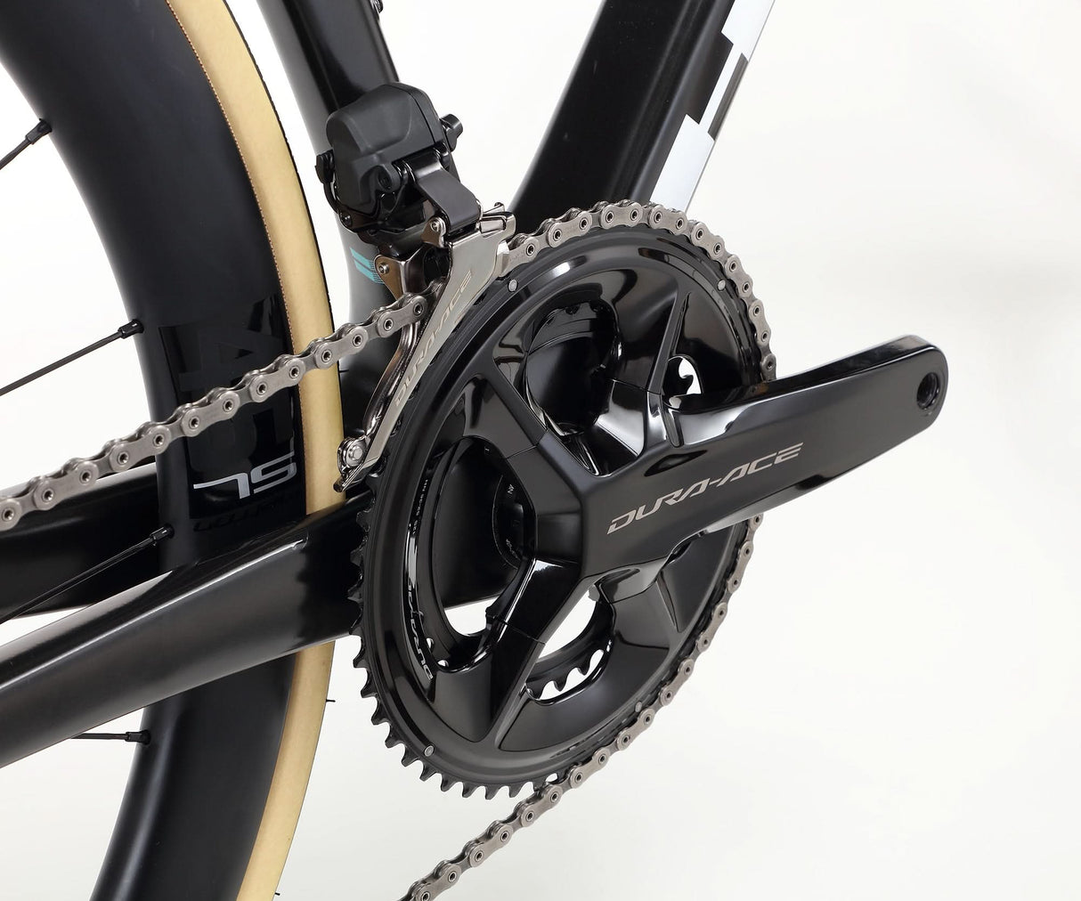 Rivette Carbon Top Shelf – Carbon Fiber Racing Machine | Ride Hub