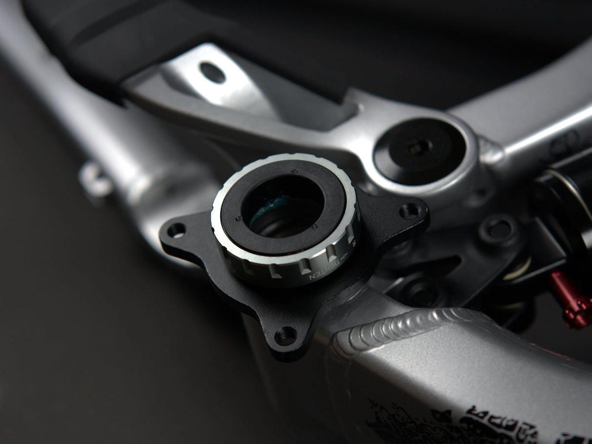 Bolt-on bottom bracket with ISCG05 mount (removable) | RideHub