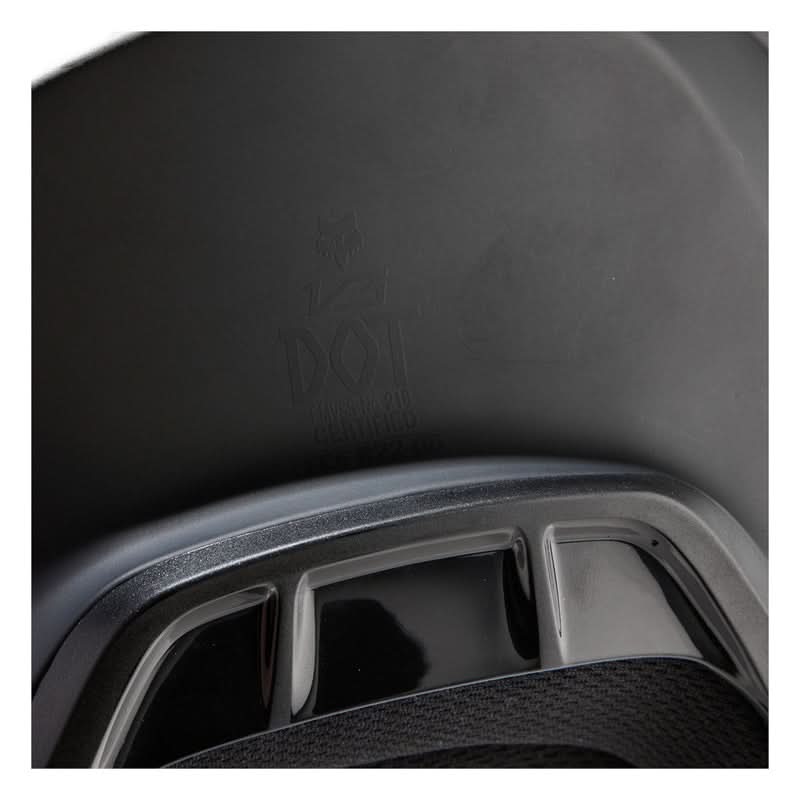 Fox V3 Solid Helmet Matte Black
