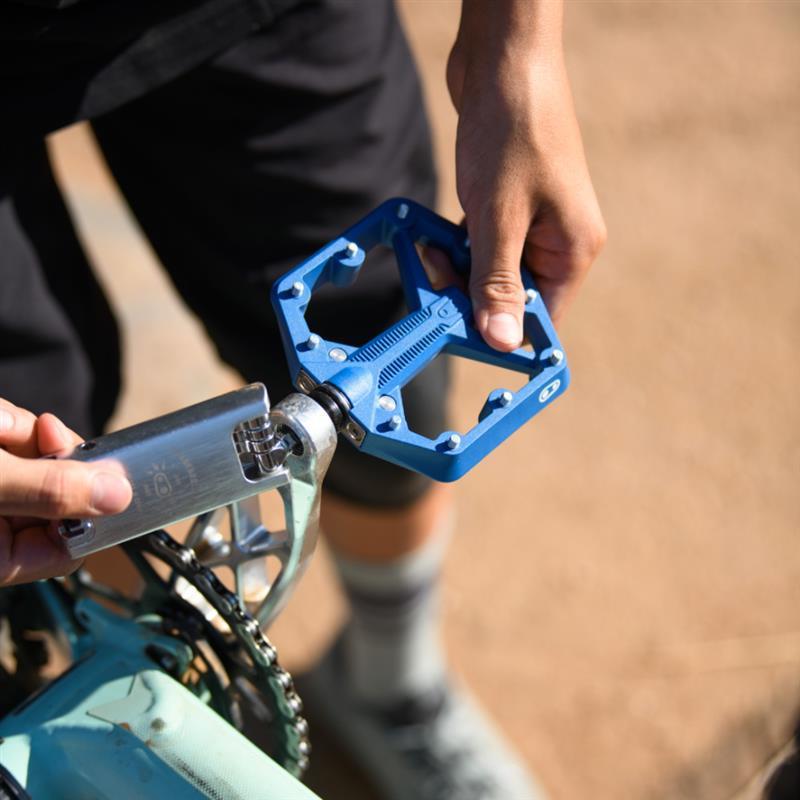 Crankbrothers Stamp 1 Large Red Gen 2 Bicycle Pedals
