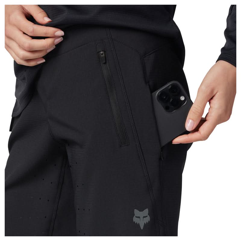 FOX Lady Defend Black Cycling Shorts | RideHub