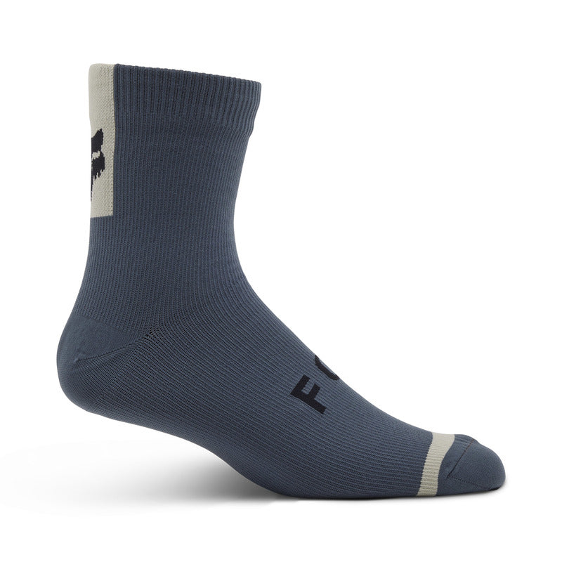 Fox Defend Water Graphite socks | RideHub