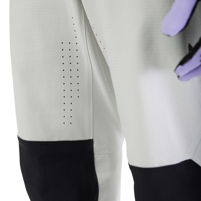 Fox Defend Park Light Grey Cycling Pants | RideHub