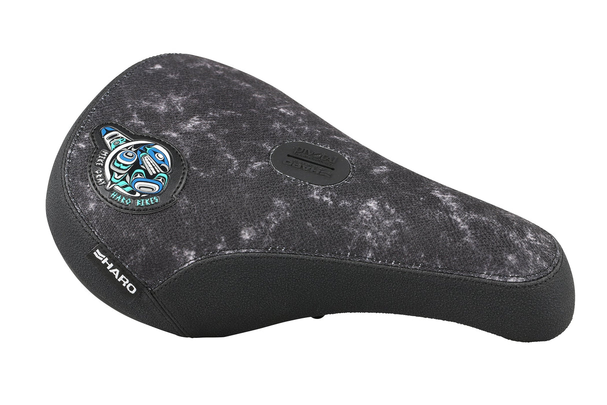 Mike Gray Pivotal Sattel