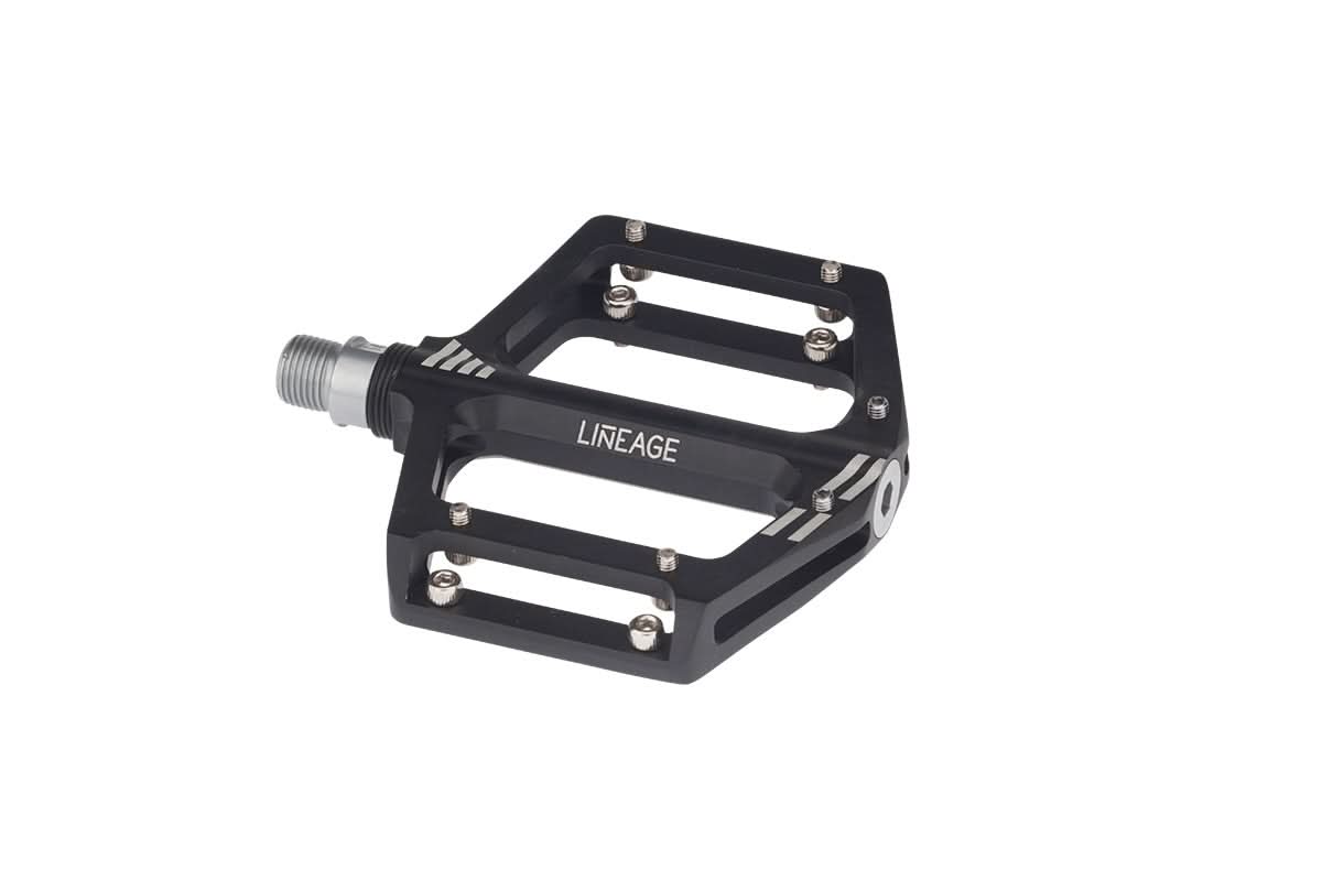 Lineage Pedale