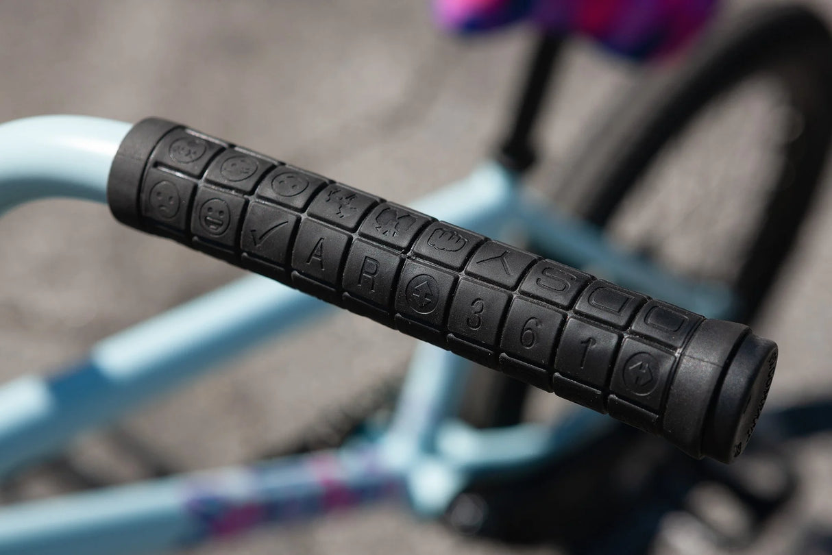 Aaron Ross Signature Sunday Forecaster BMX Bike | RideHub