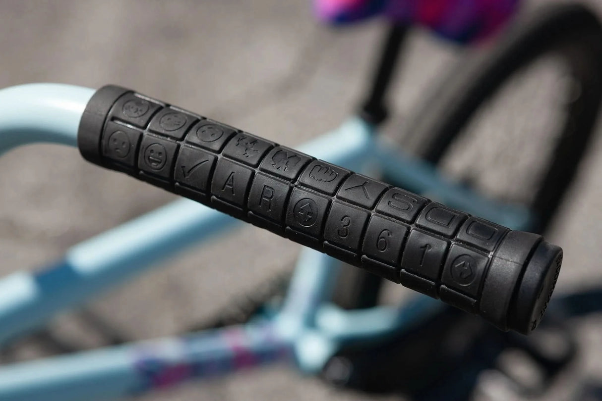 Aaron Ross Signature Sunday Forecaster BMX Bike | RideHub