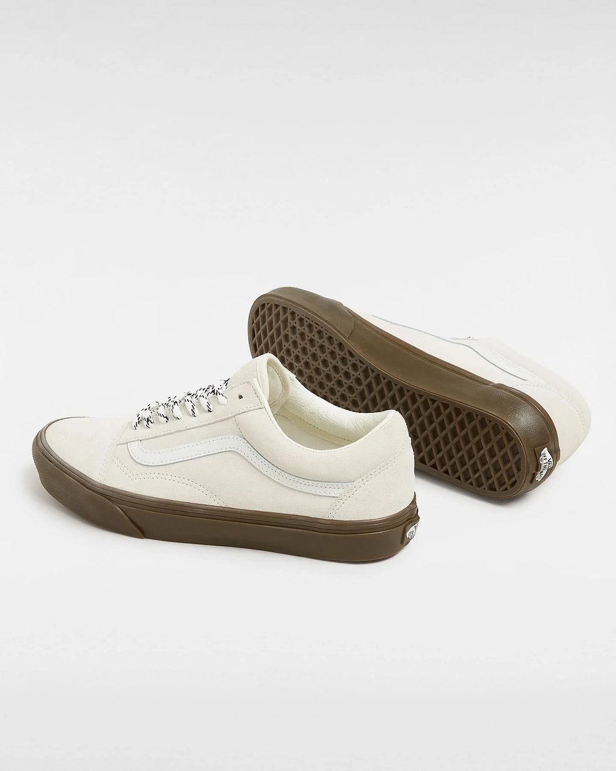 Vans Old Skool Sneakers in Rough Suede Black/Gum | RideHub