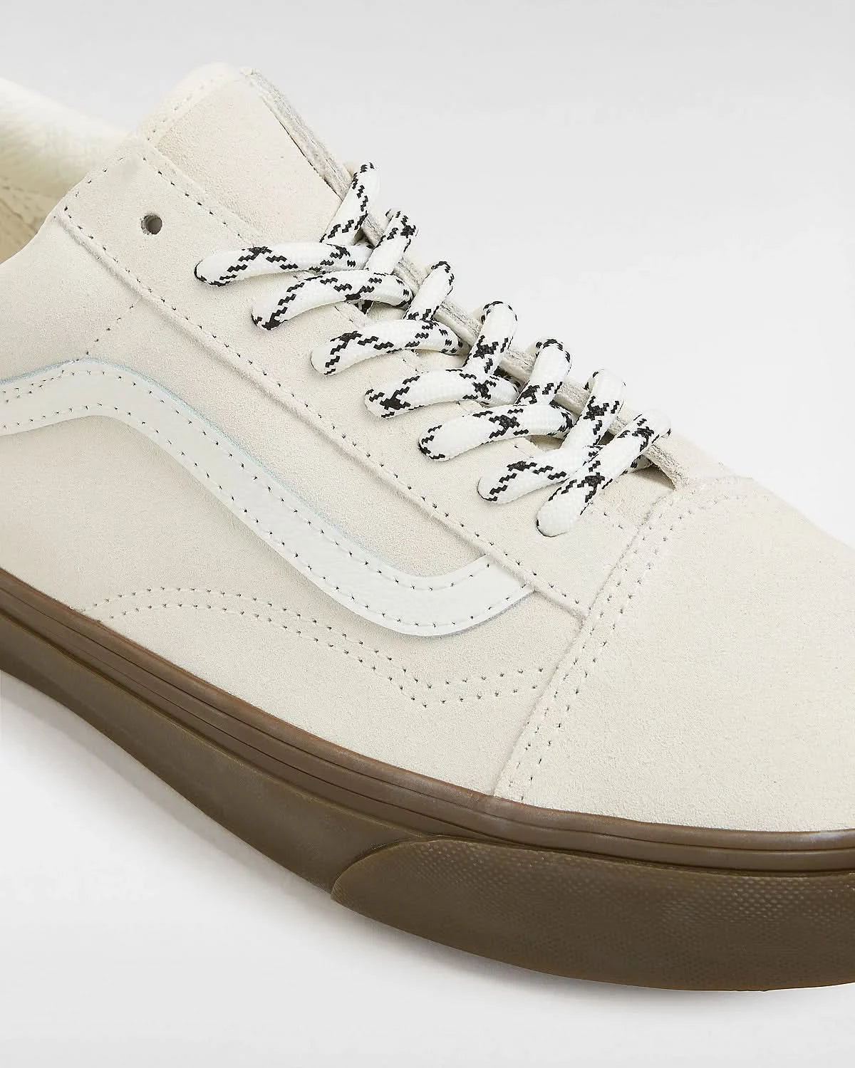 Vans Old Skool Sneakers in Rough Suede Black/Gum | RideHub
