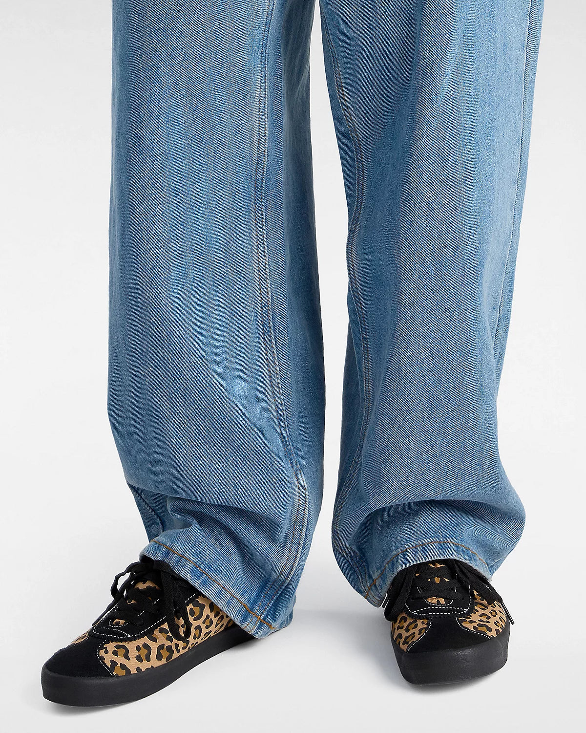 Vans Sport Low Leopard/White shoes | RideHub