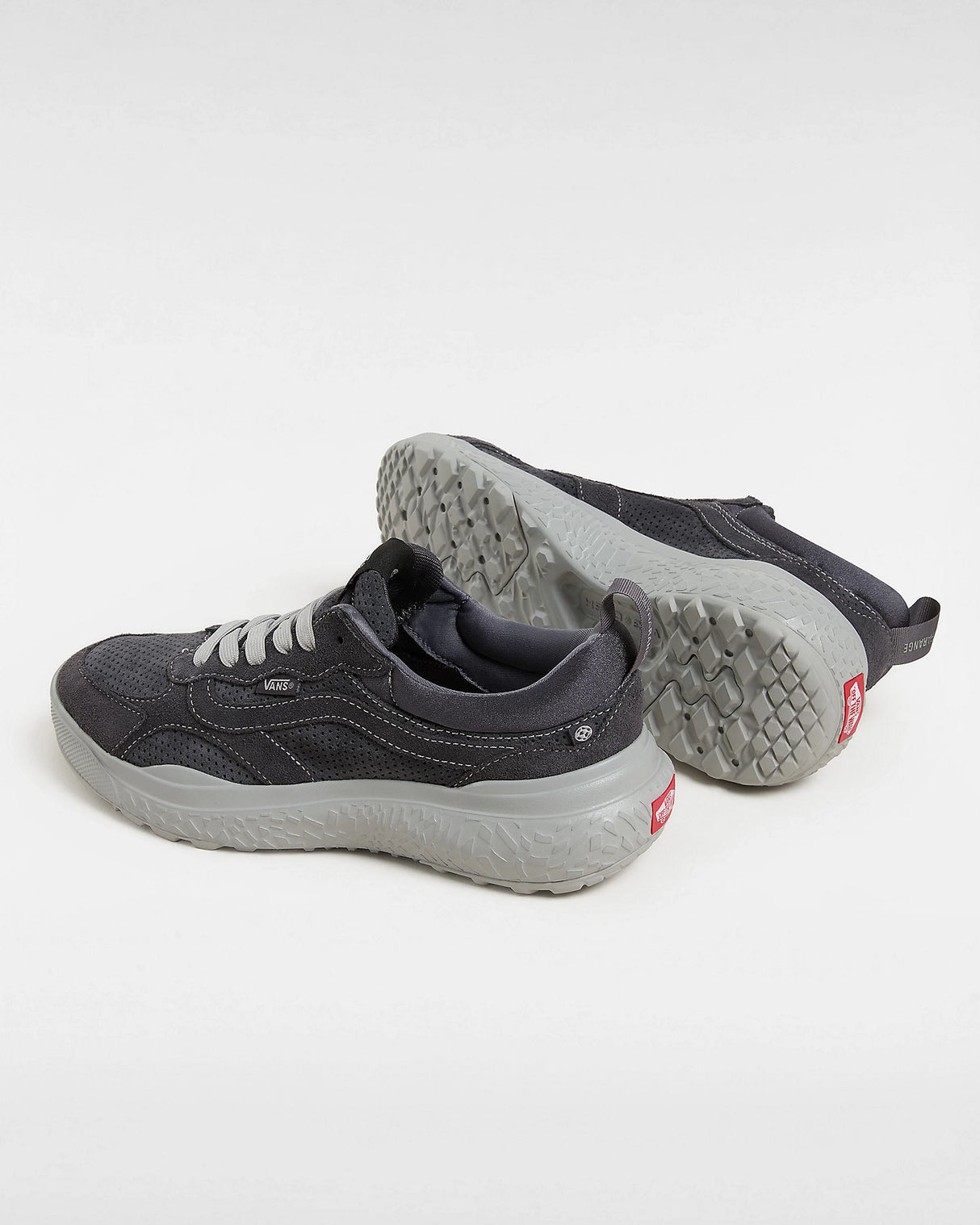 Vans UltraRange Neo VR3 MTE Black/White shoes | RideHub