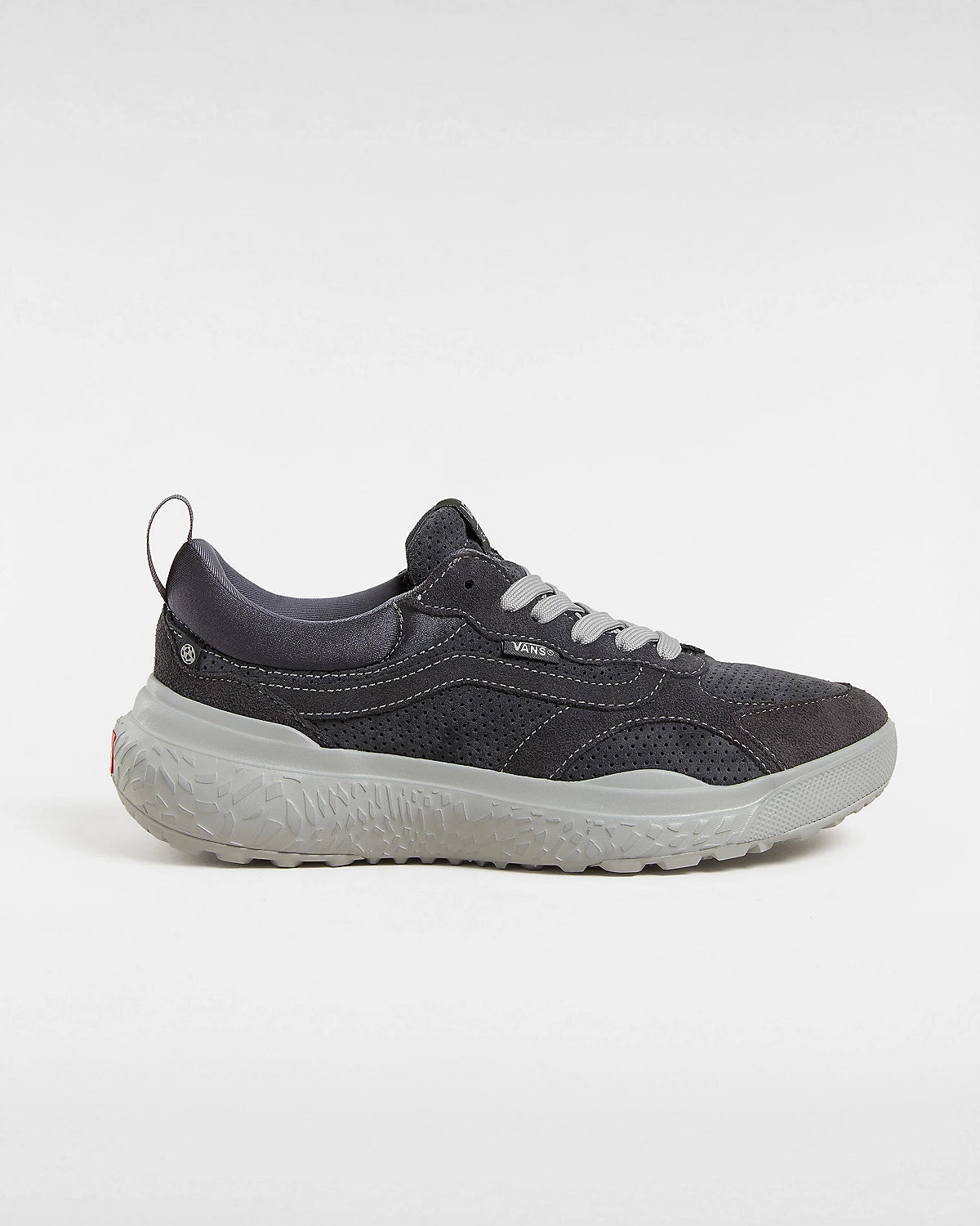 Vans UltraRange Neo VR3 MTE Black/White shoes | RideHub