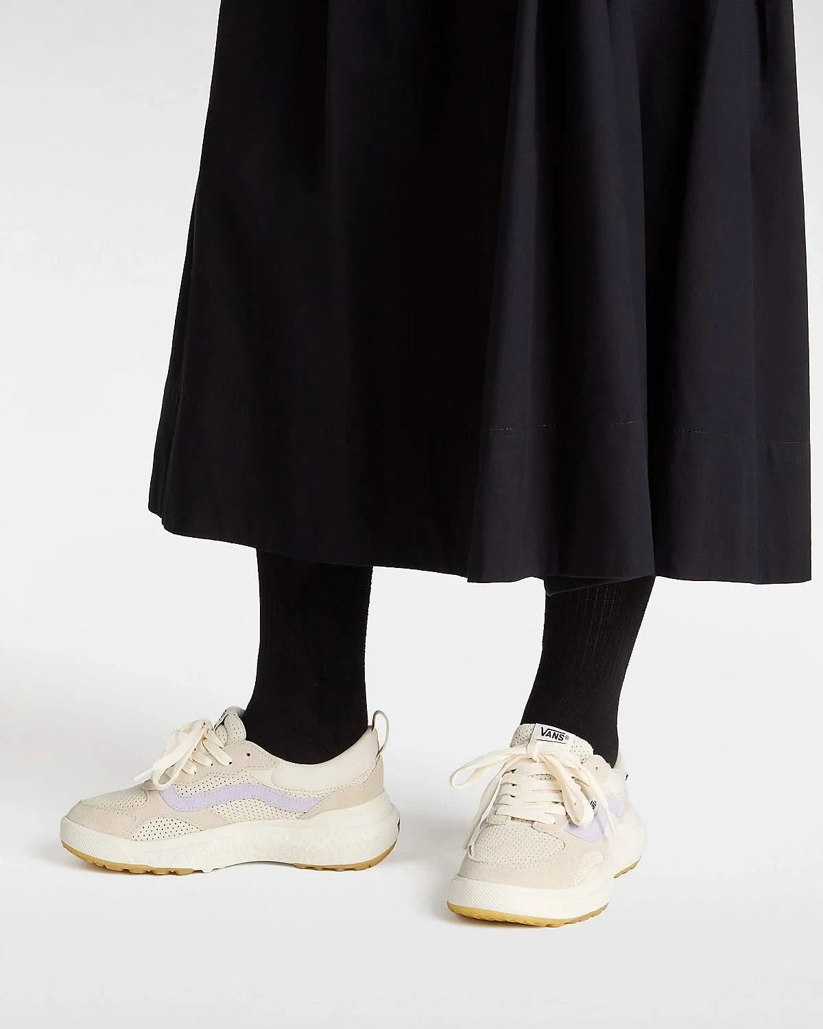 Vans UltraRange Neo VR3 MTE White/Black shoes | RideHub