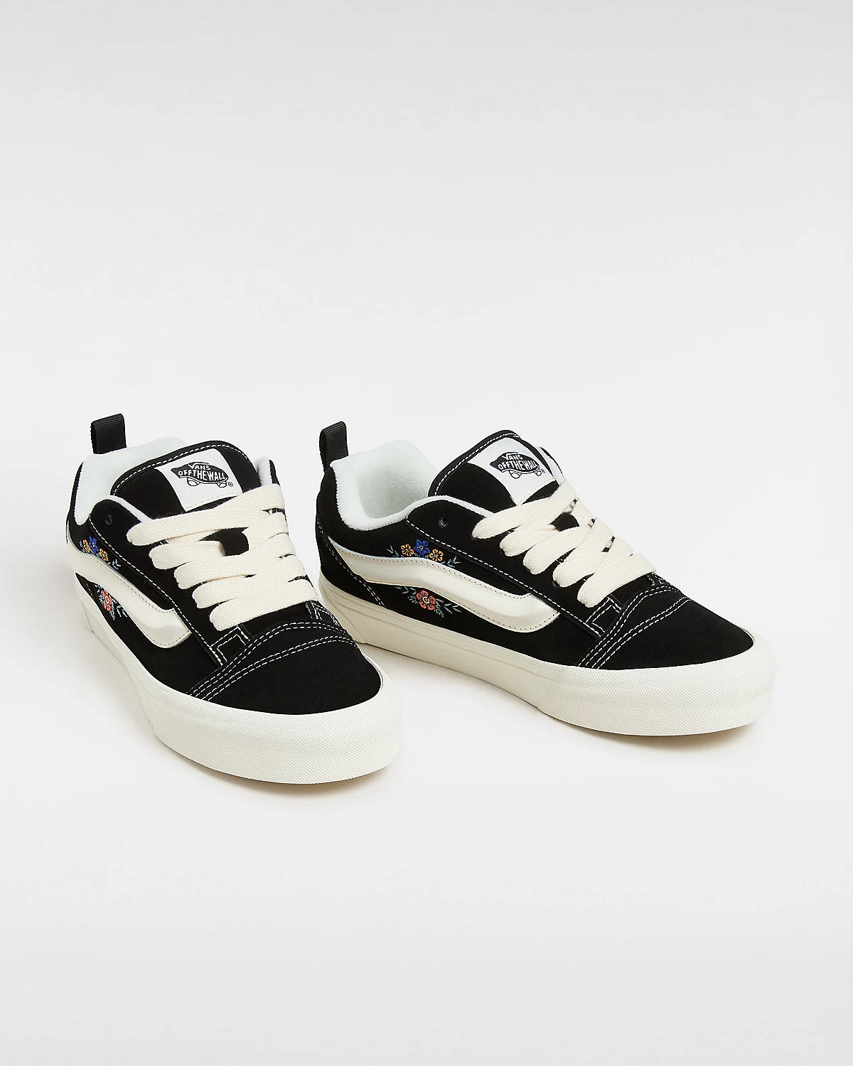 Vans Knu Skool Navy/White shoes | RideHub