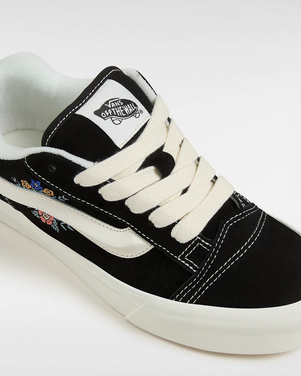 Vans Knu Skool Navy/White shoes | RideHub