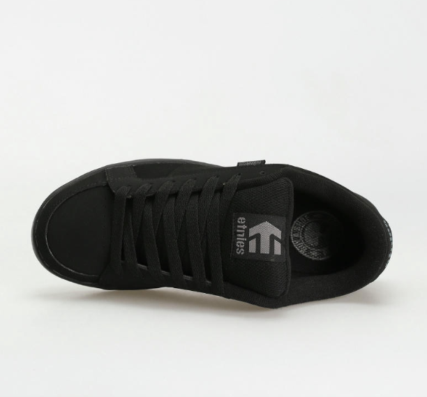 Etnies Kingpin Black/Black Shoes – Classic Skate Style and Reliability | Ride Hub