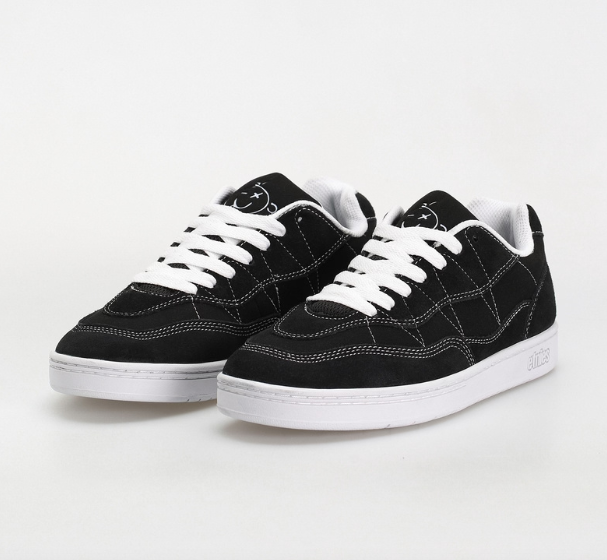 Etnies Snake Black/White shoes | RideHub