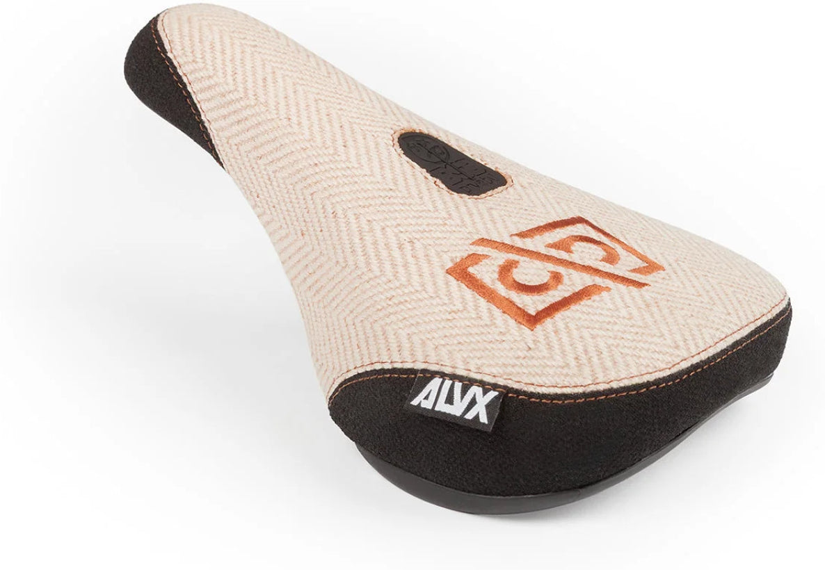 BSD ALVX Mid Pivotal Alex Donnachie Signature Saddle | RideHub