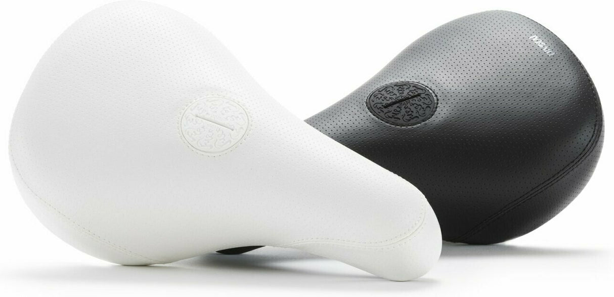 Fiend Varanyak V2 Pivotal BMX saddle | RideHub