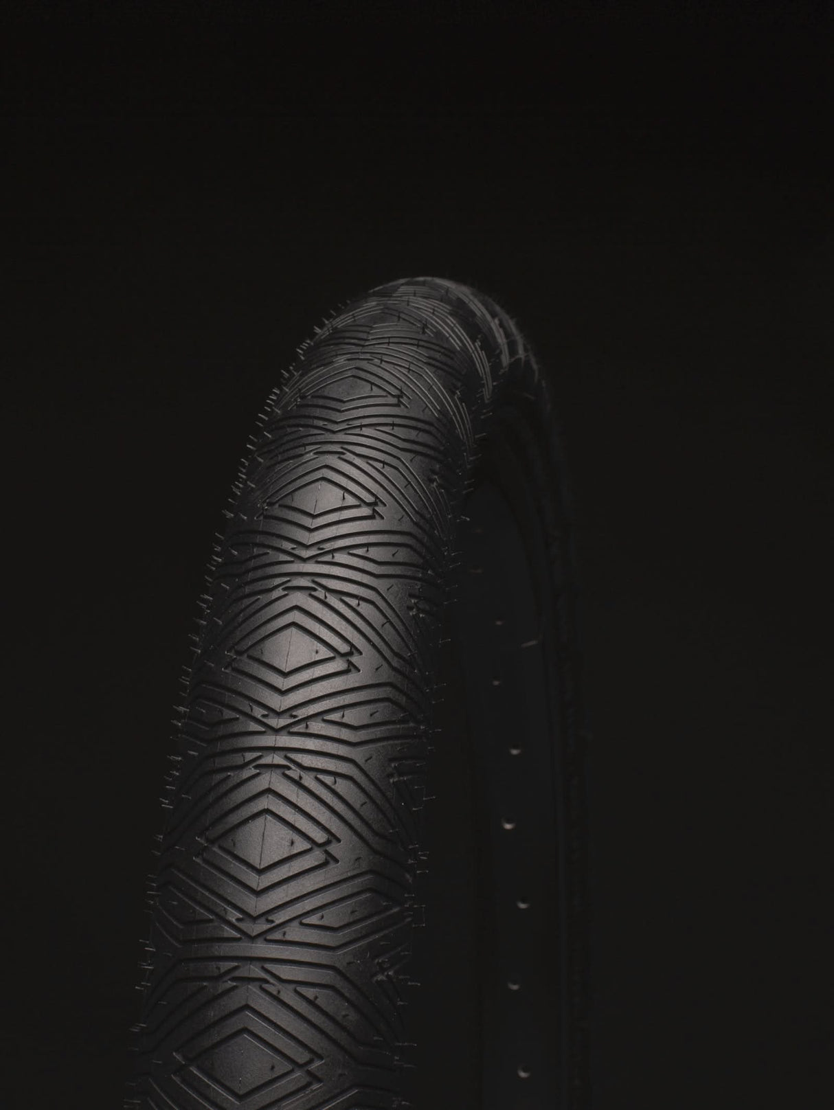 Zephyr Tire, 1.90, 110PSI, Kevlar black