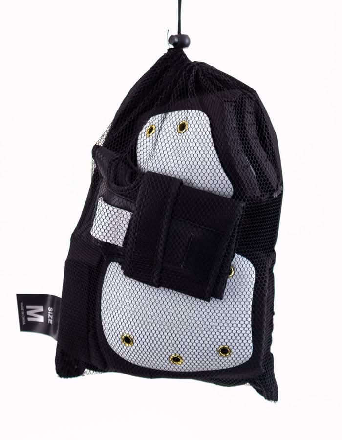 Nervous Protector Set Black White | RideHub