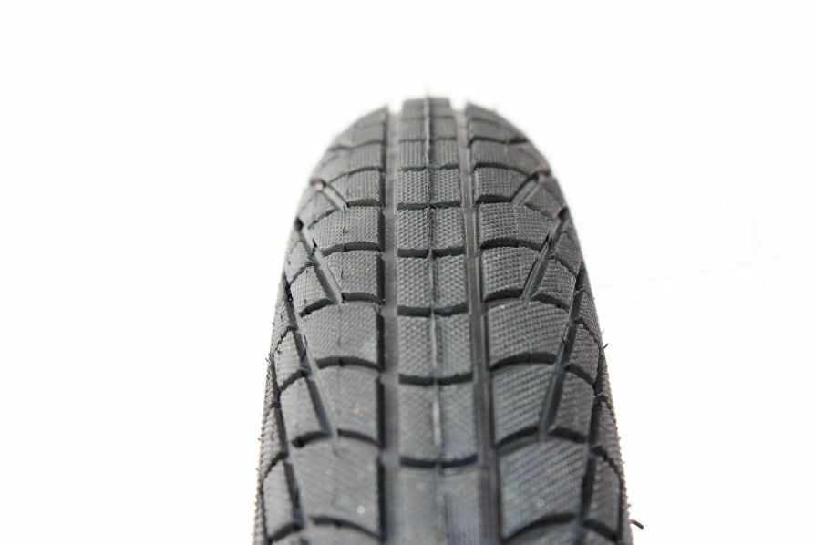 KHE KENDA BMX tire 18 x 2.25" | RideHub
