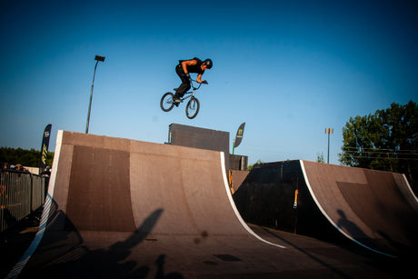 Jak miasta ożywiają skateparki na co dzień