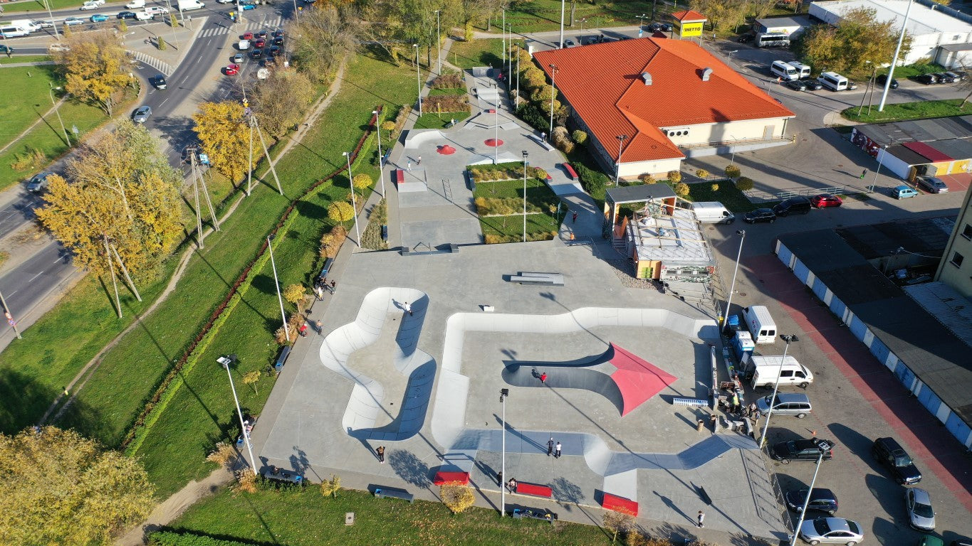 Skatepark w Piasecznie – nowoczesna przestrzeń dla riderów na świeżym powietrzu