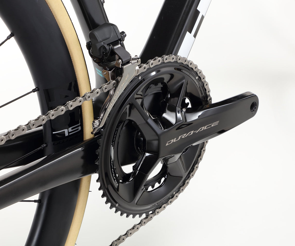 Rivette Carbon Top Shelf – Carbon Fiber Racing Machine | Ride Hub