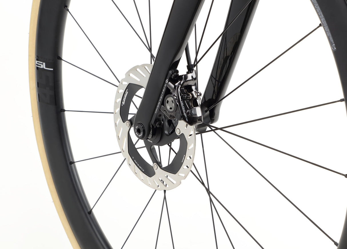 Rivette Carbon Top Shelf – Carbon Fiber Racing Machine | Ride Hub