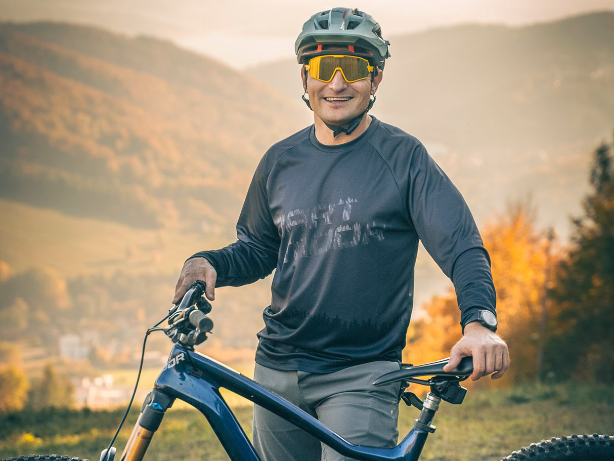 Dartmoor Blackwoods Long Sleeve T-Shirt | RideHub
