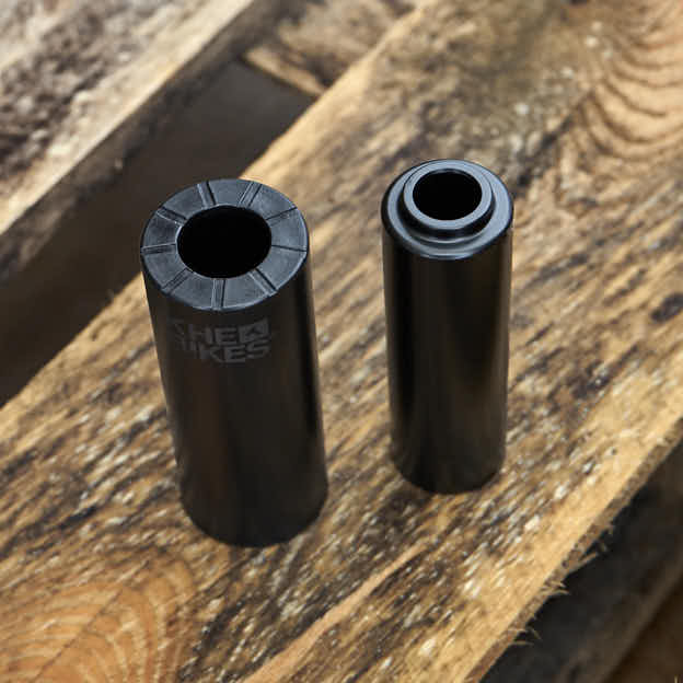 KHE 2ND PRO BMX Pegs – Black – 10mm / 14mm (1 Pair) | RideHub