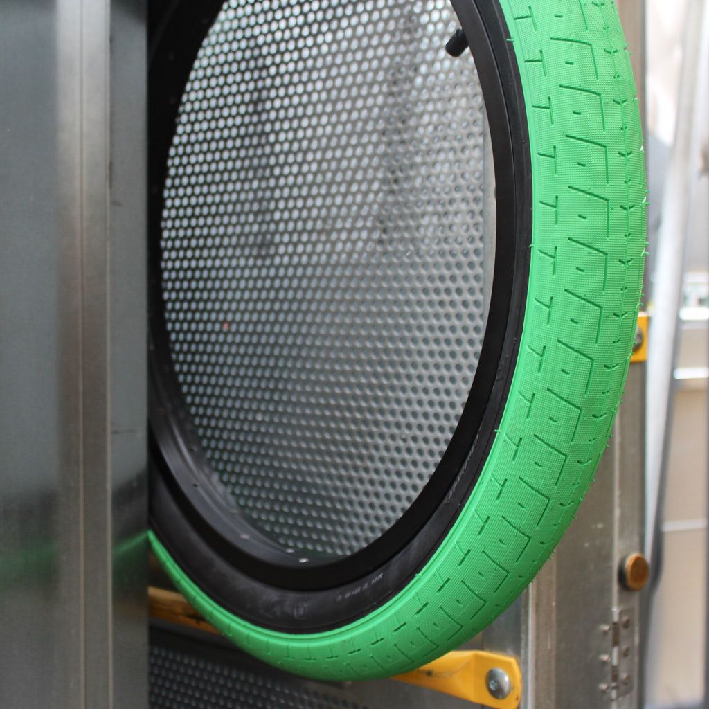 KHE ACME BMX tire 20 x 2.40" | RideHub