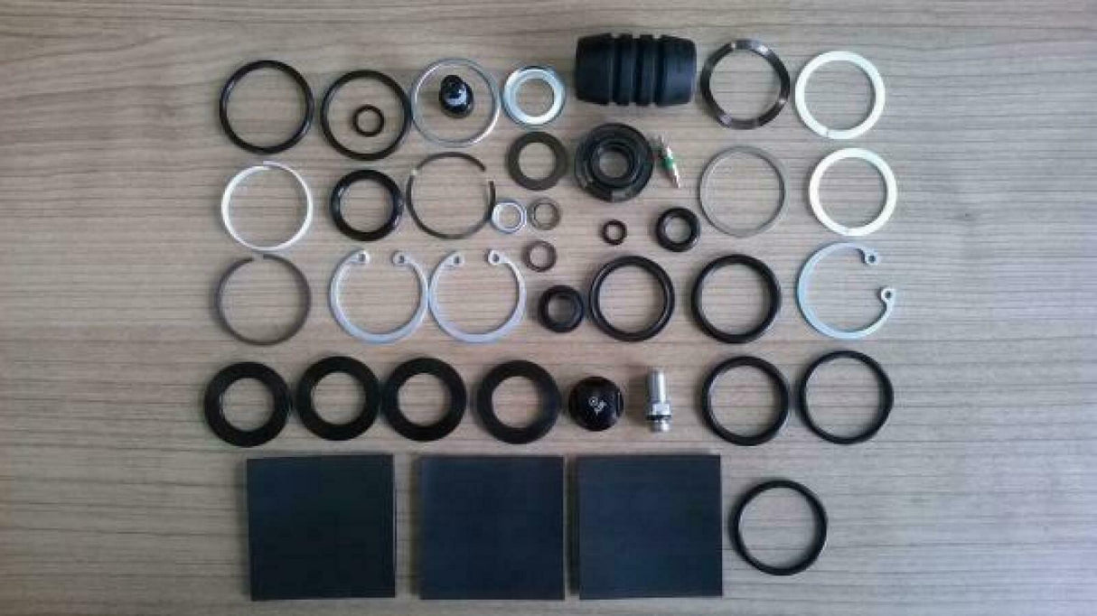RockShox Boxxer R2C2/WC Shock Absorber Service Kit (2011-2014) | RideHub